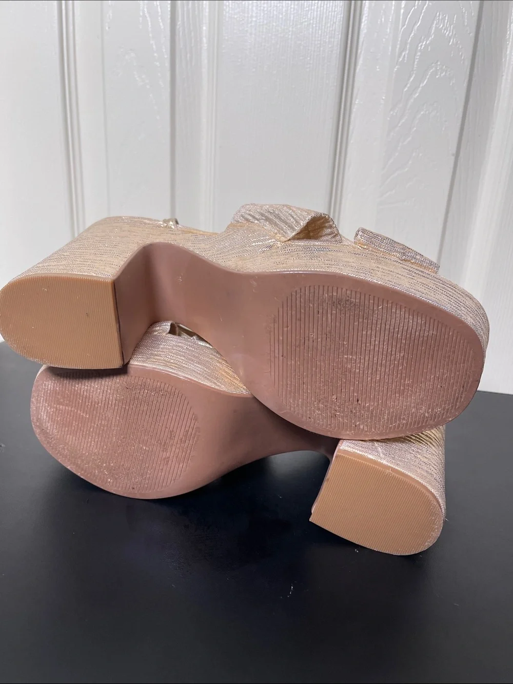 ARULA Shimmery Rose Gold Platform Knot-Front Sandals